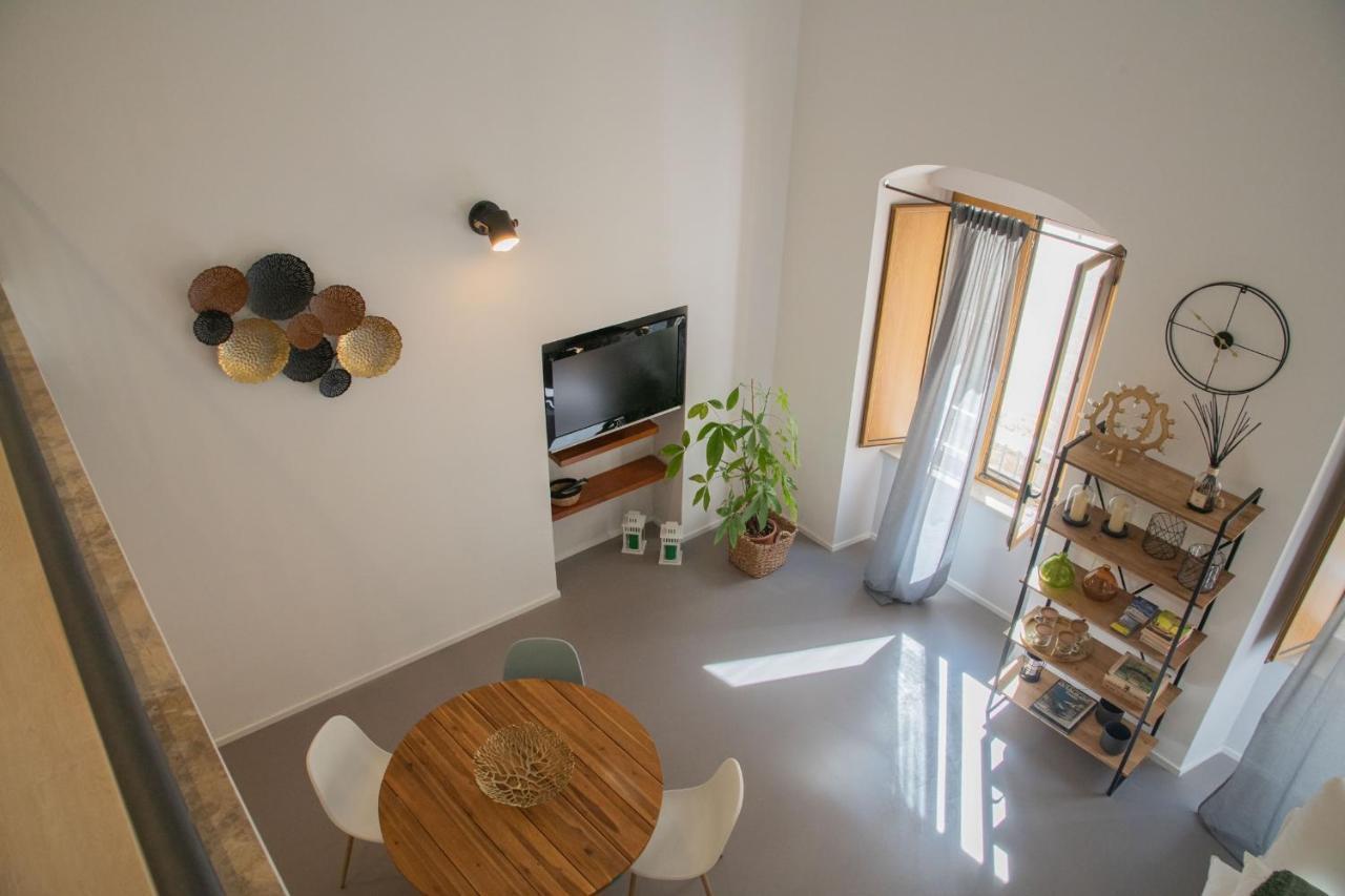 Casa Sant'Orsola - Appartamento nella città antica Molfetta Exterior foto